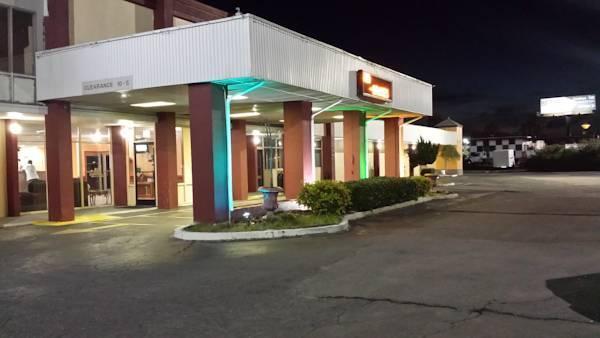 Super 8 By Wyndham Goldsboro Motel Exterior foto