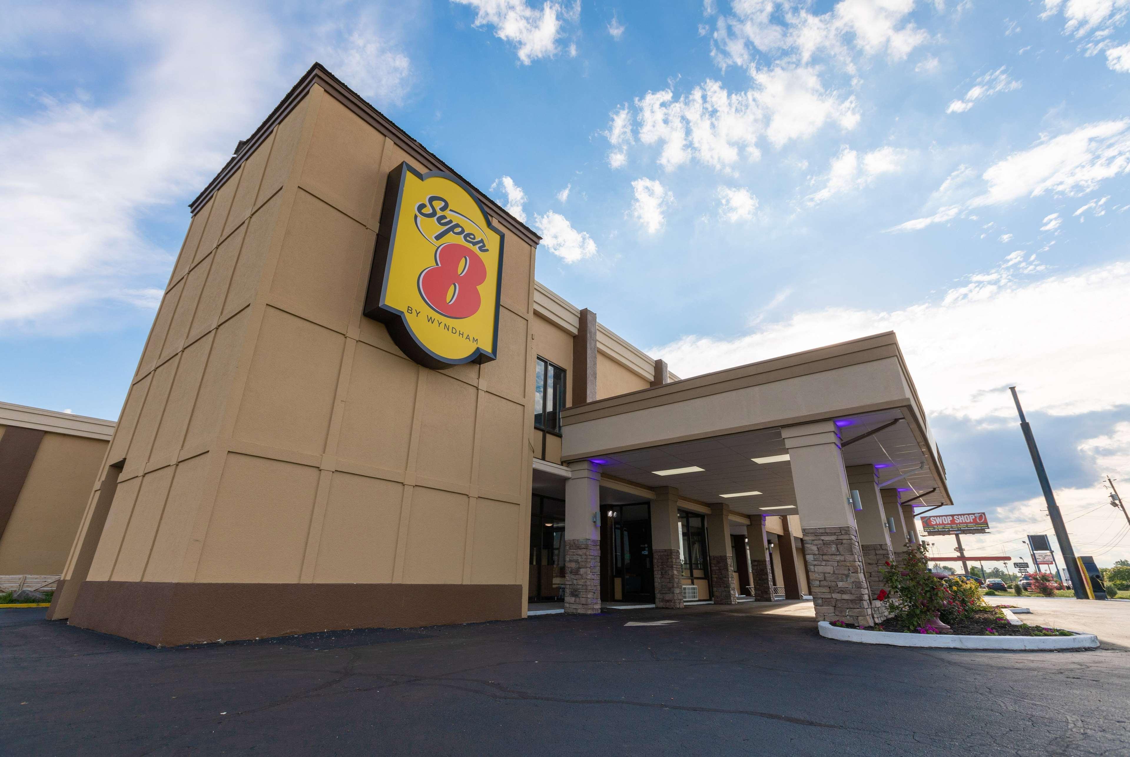 Super 8 By Wyndham Goldsboro Motel Exterior foto