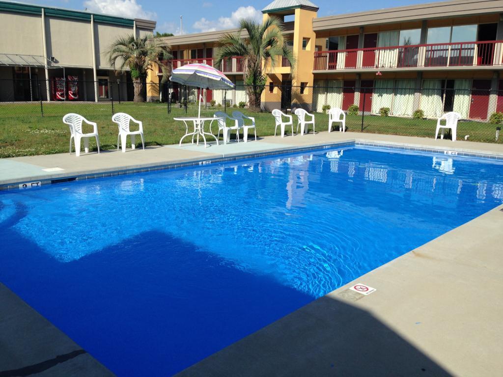 Super 8 By Wyndham Goldsboro Motel Exterior foto